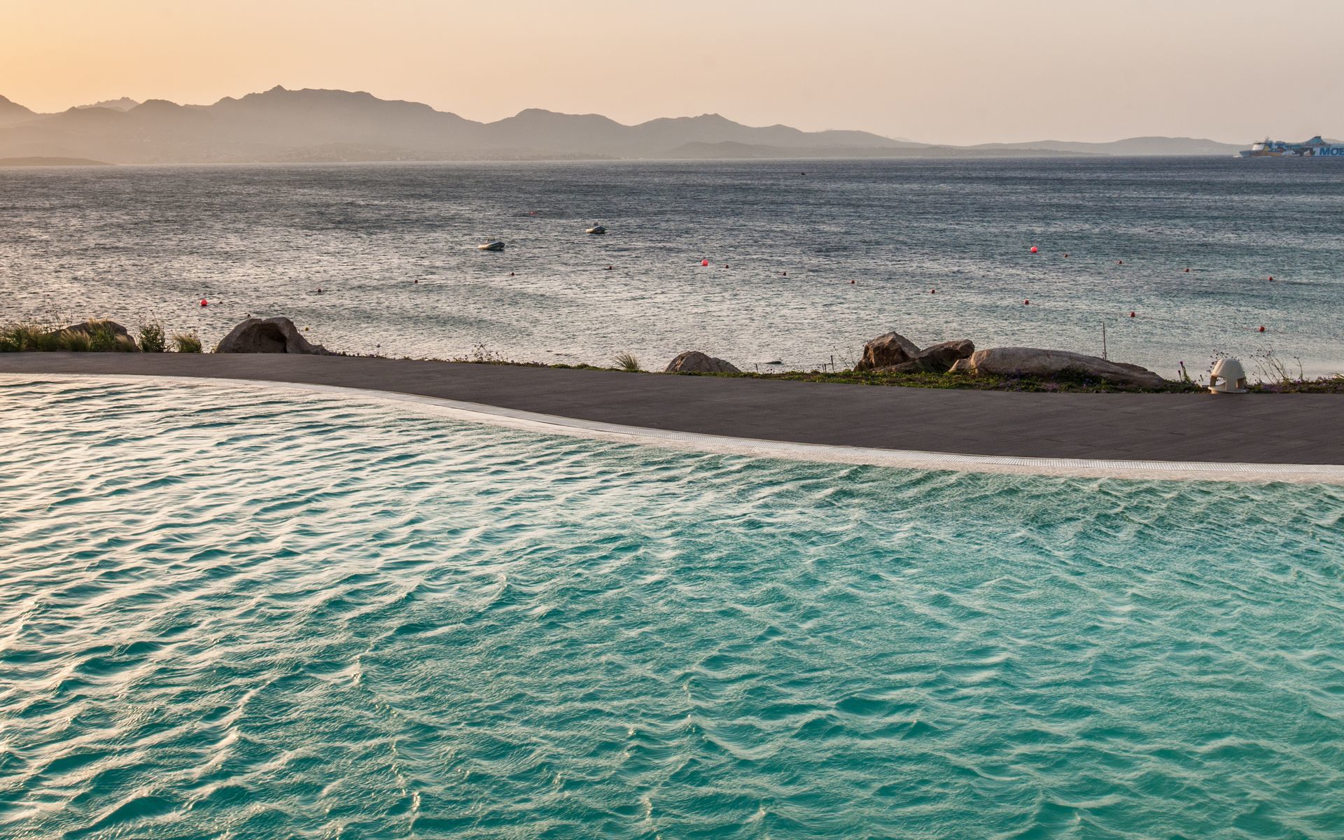 Hotel CalaCuncheddi Olbia Esterno foto